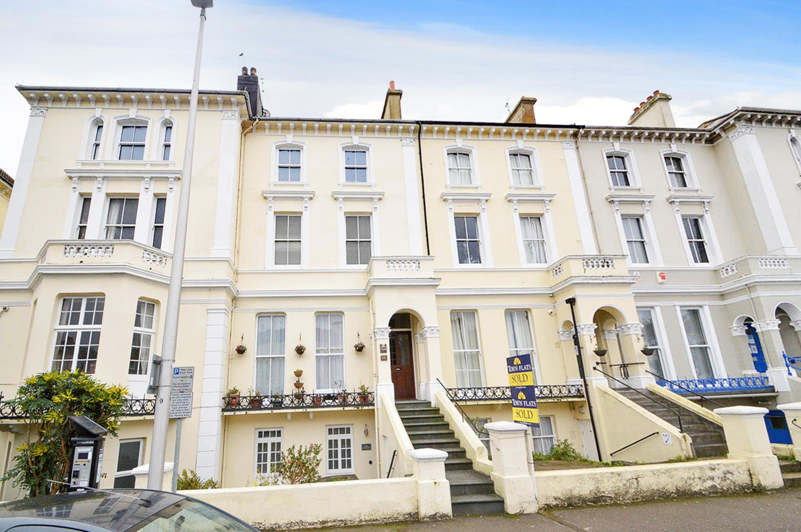 Property Details for Hyde Gardens Eastbourne East Sussex BN21 4PU